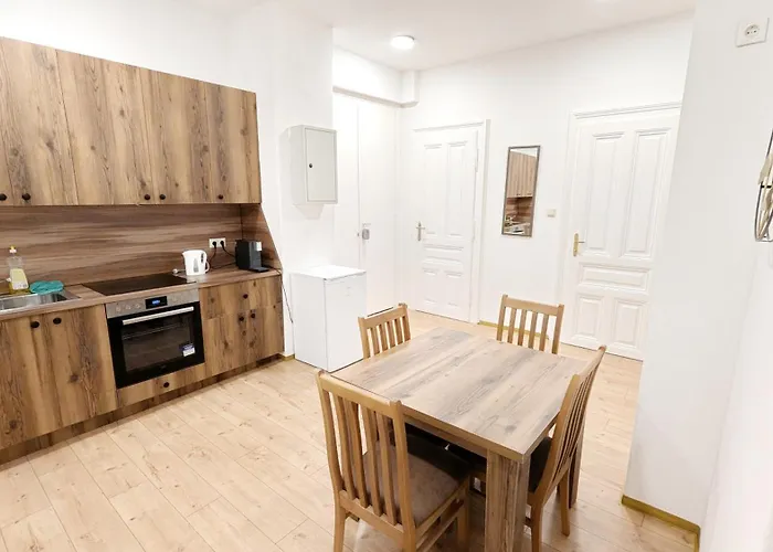 Hospedagem domiciliar Spacious - 15 Min From Airport & Center, 5 Min From Main-bus Station Ez9 Viena