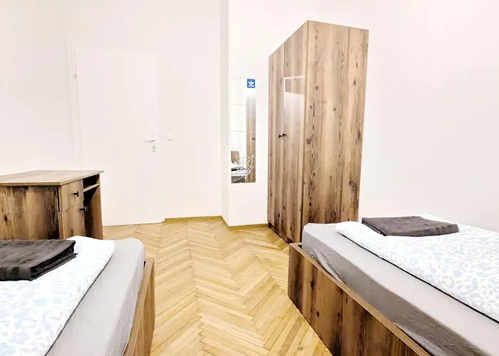 Spacious - 15 Min From Airport & Center, 5 Min From Main-bus Station Ez9 Hospedagem domiciliar